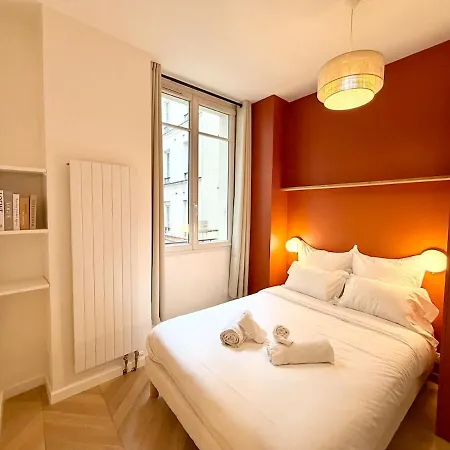 L Escapade Du 9ᵉ Elegant Et Confortable Au Coeur De Apartment *