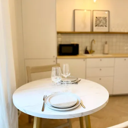 L Escapade Du 9ᵉ Elegant Et Confortable Au Coeur De Apartment